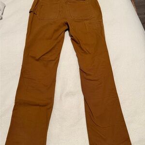 Duluth Trading Co Brown Acorn Boot Cut Pants 6x33 length. Workwear double knee